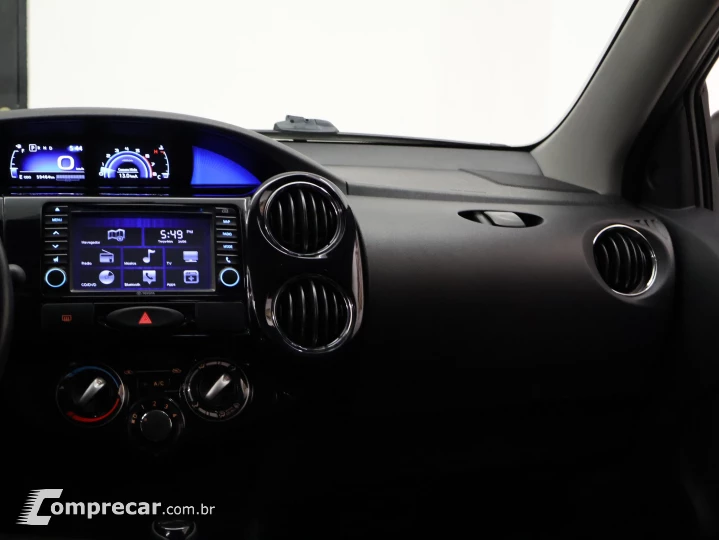 ETIOS 1.5 Platinum Sedan 16V
