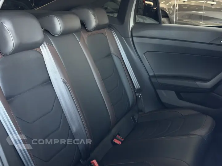 Virtus 1.0 4P 200 TSI FLEX HIGHLINE AUTOMÁTICO