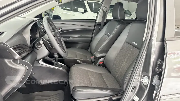YARIS 1.5 16V FLEX SEDAN XS CONNECT MULTIDRIVE