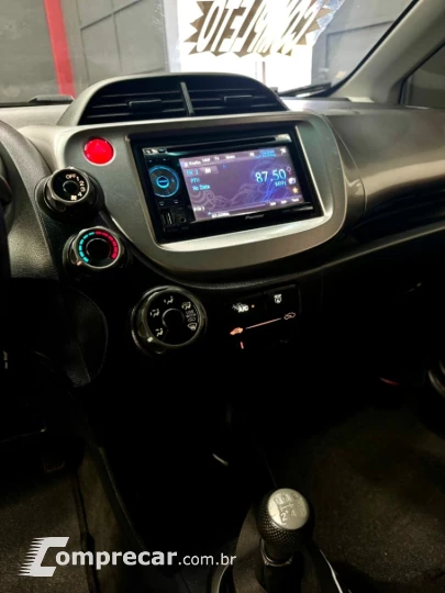 FIT 1.4 LX 8V