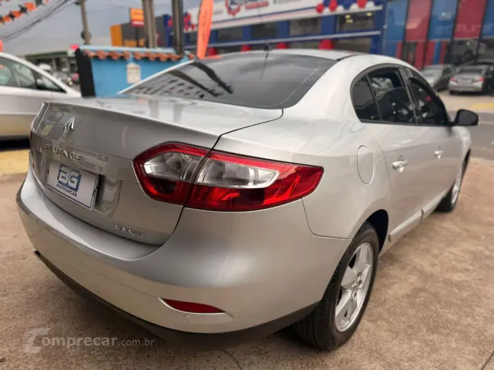 FLUENCE Sed. Dynamique 2.0 16V FLEX Aut.