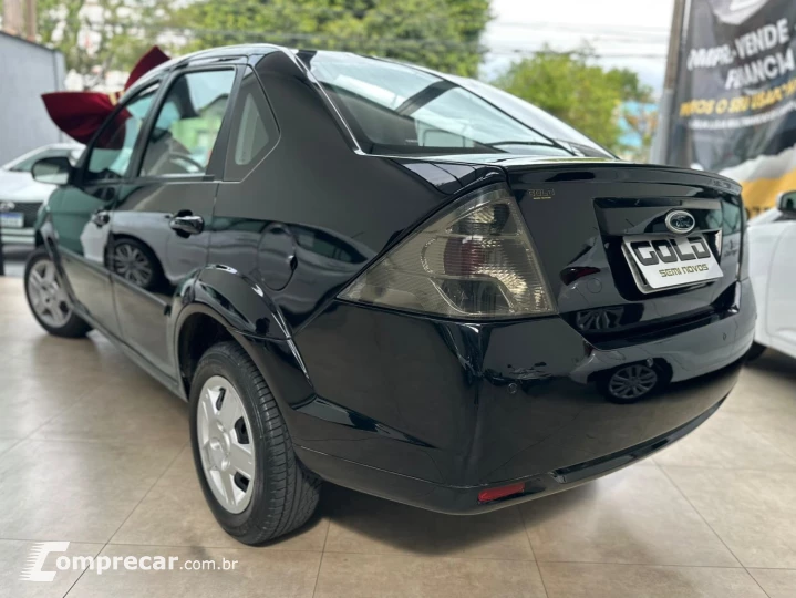 FIESTA 1.6 MPI CLASS SEDAN 8V FLEX 4P MANUAL