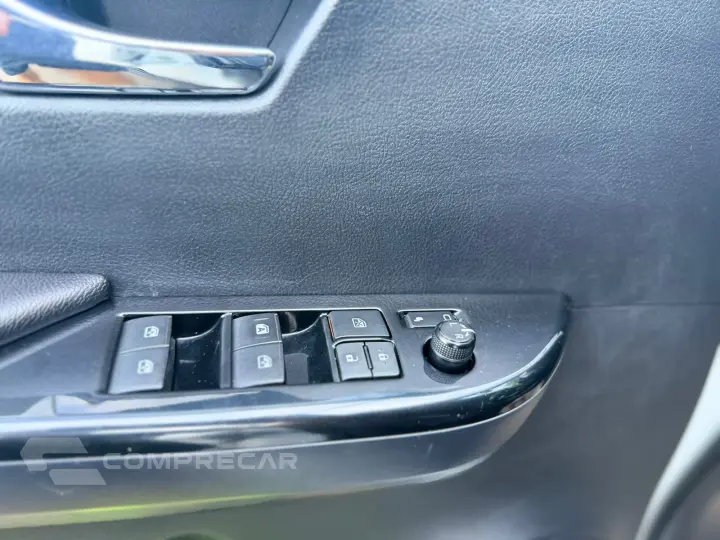 HILUX 2.8 D-4d Turbo CD SRV 4X4