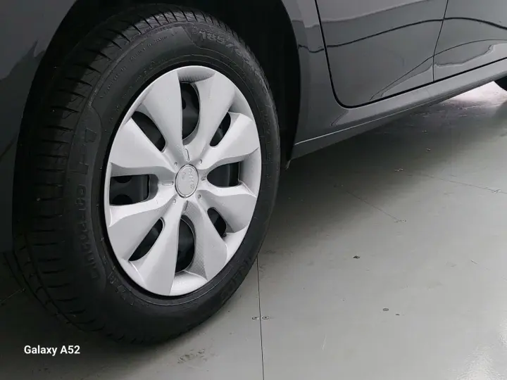 208 1.0 6V FLEX LIKE MANUAL