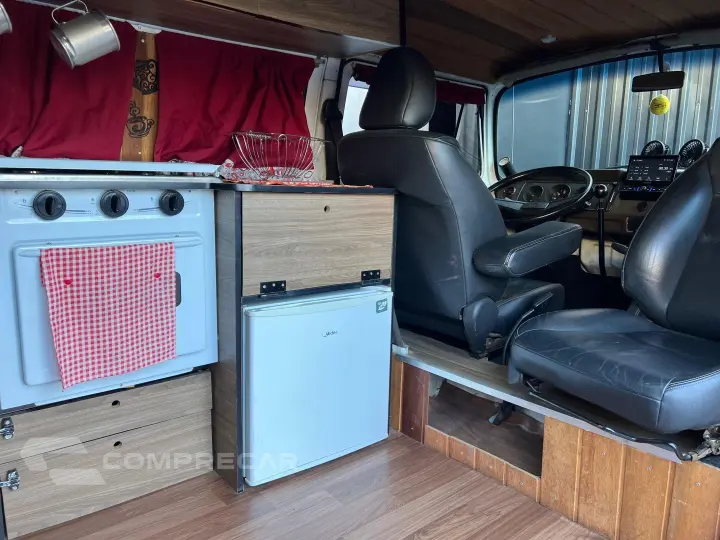 KOMBI 1.6 STD 8V GASOLINA 3P MANUAL