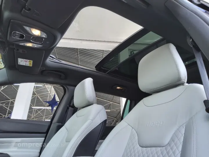 COMMANDER 1.3 T270 TURBO FLEX OVERLAND AT6