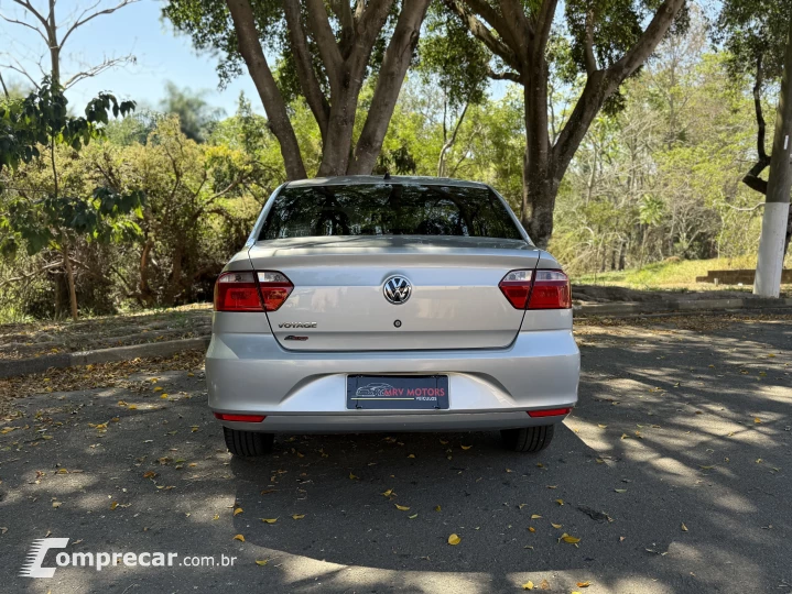VOYAGE 1.0 12V MPI Totalflex
