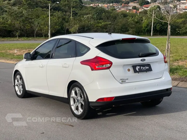 FOCUS 1.6 SE Plus 16V