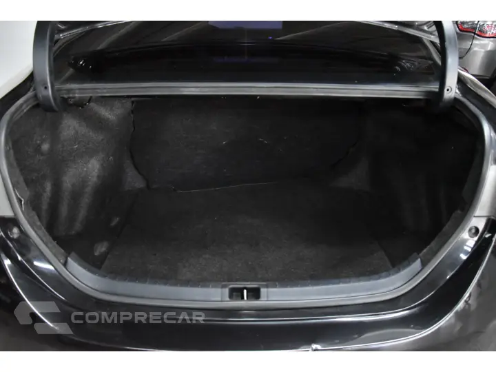 COROLLA 1.8 GLI 16V FLEX 4P AUTOMÁTICO