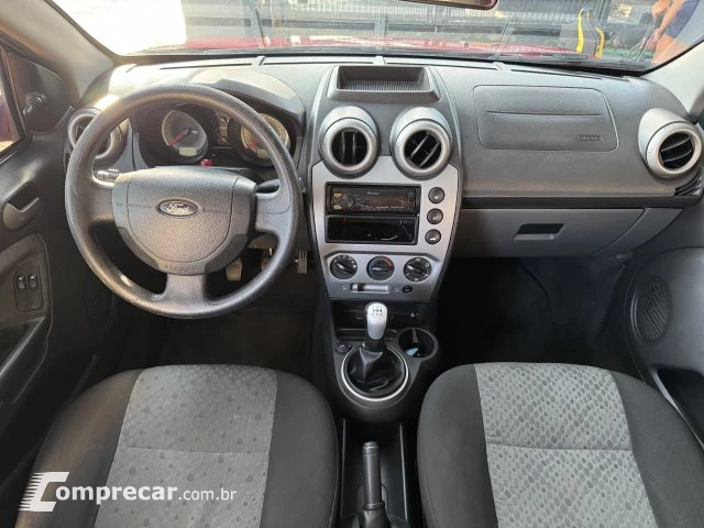 FIESTA HATCH - 1.6 ROCAM HATCH 8V 4P MANUAL