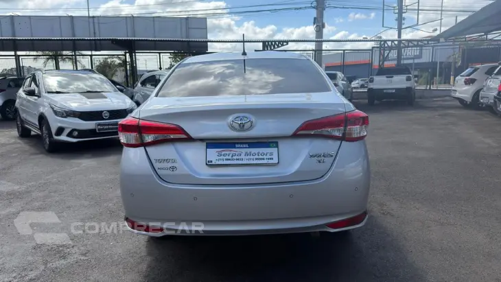Yaris Sedan 1.5 16V 4P FLEX XL MULTIDRIVE AUTOMÁTICO CVT