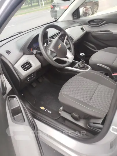 ONIX HATCH LT 1.0 8V FlexPower 5p Mec.