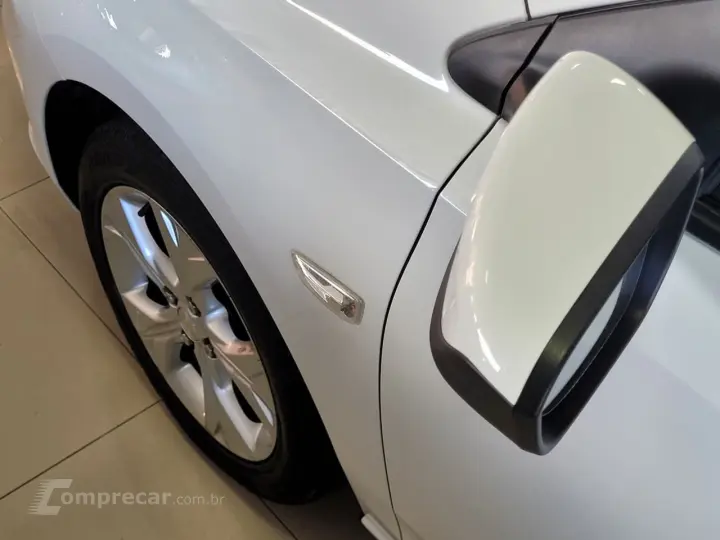 ONIX HATCH LTZ 1.0 12V TB Flex 5p Mec.