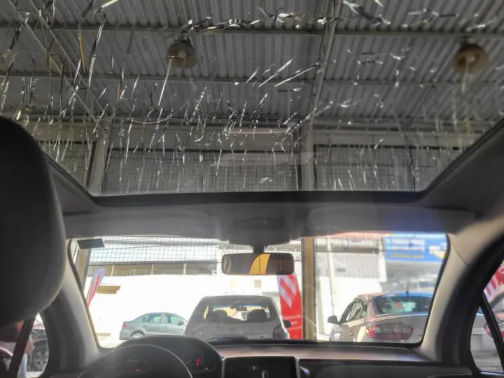 208 Allure 1.5 Flex 8V 5p