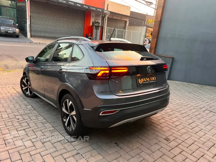Nivus Highline 1.0 200 TSI Flex Aut.