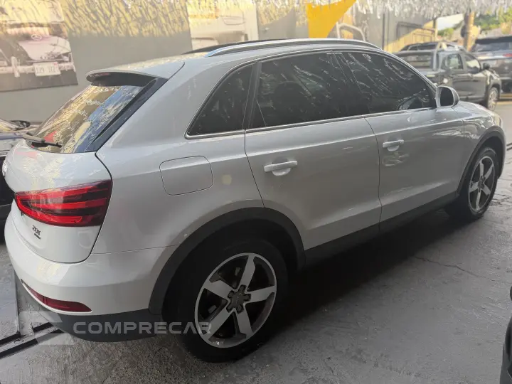 Q3 2.0 TFSI AMBIENTE QUATTRO 4P GASOLINA S TRONIC