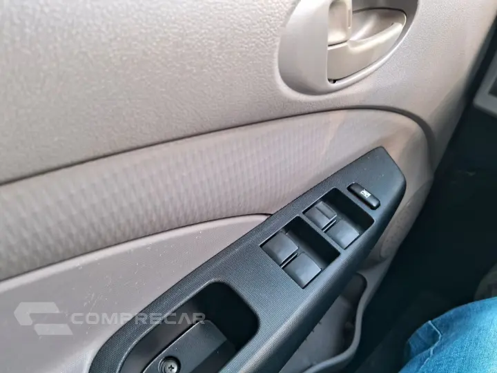Etios Sedan 1.5 16V 4P FLEX XS
