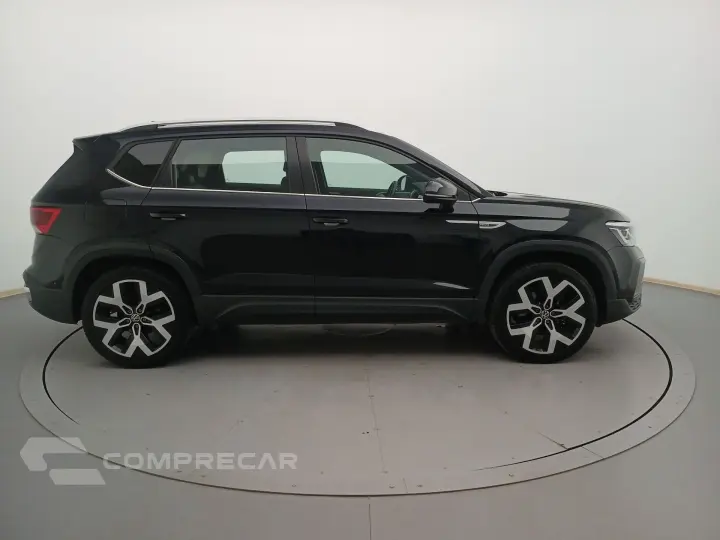 TAOS 1.4 250 TSI TOTAL FLEX HIGHLINE AUTOMÁTICO