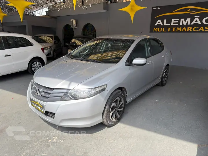CITY 1.5 LX Sedan 16V
