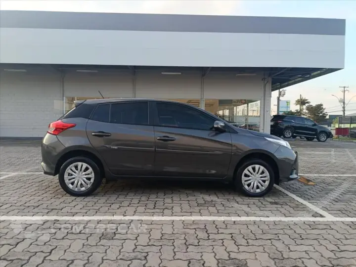 YARIS 1.5 16V FLEX XL MULTIDRIVE