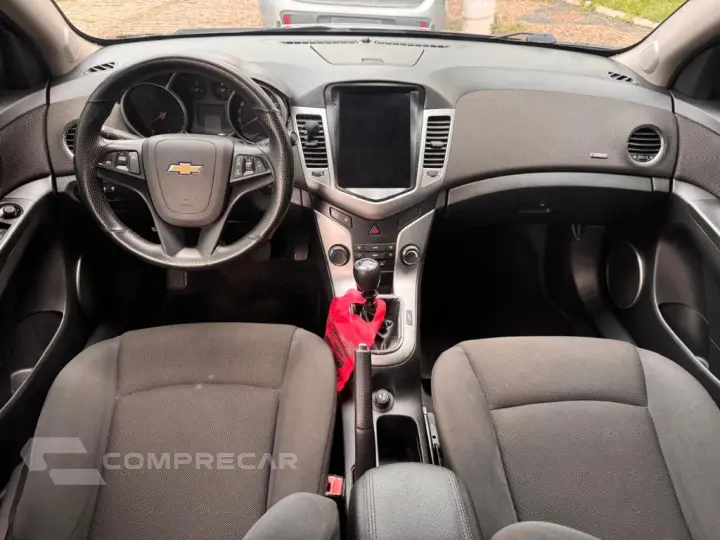 CRUZE HB Sport LT 1.8 16V FlexP. 5p Mec
