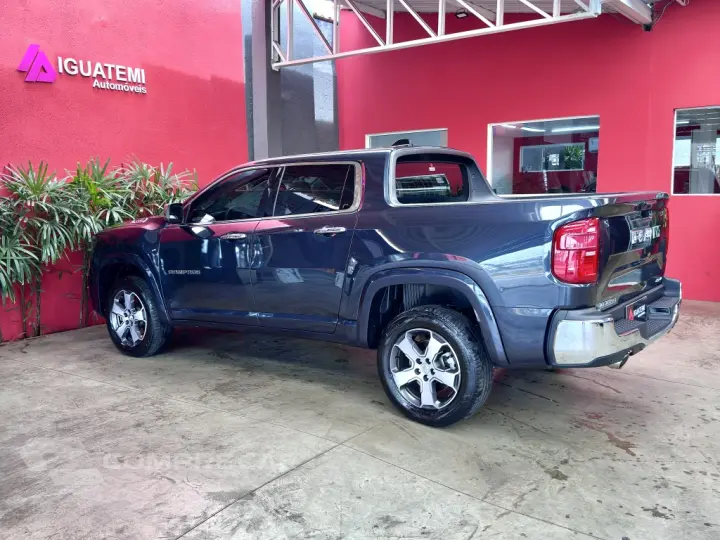 RAMPAGE 2.0 HURRICANE 4 TURBO GASOLINA LARAMIE 4X4 AUTOMÁTIC