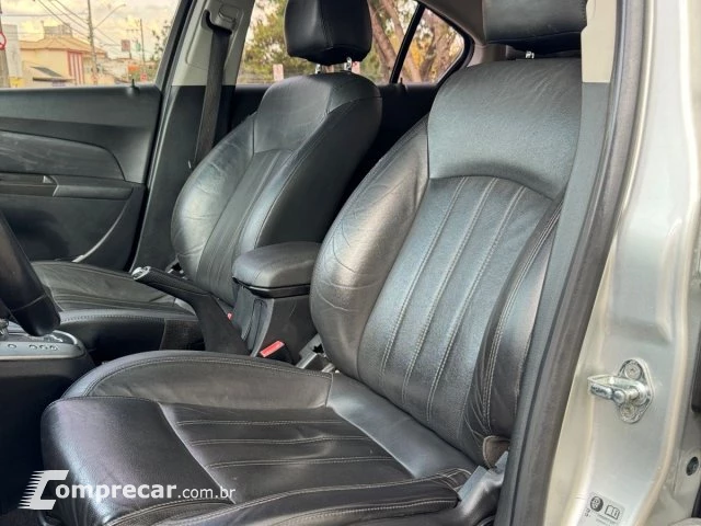 CRUZE SEDAN - 1.8 LT 16V 4P AUTOMÁTICO
