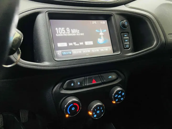 ONIX 1.4 MPFI LTZ 8V FLEX 4P MANUAL