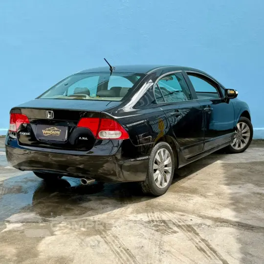 Civic Sed. LXL/LXL SE 1.8 Flex 16V Mec.