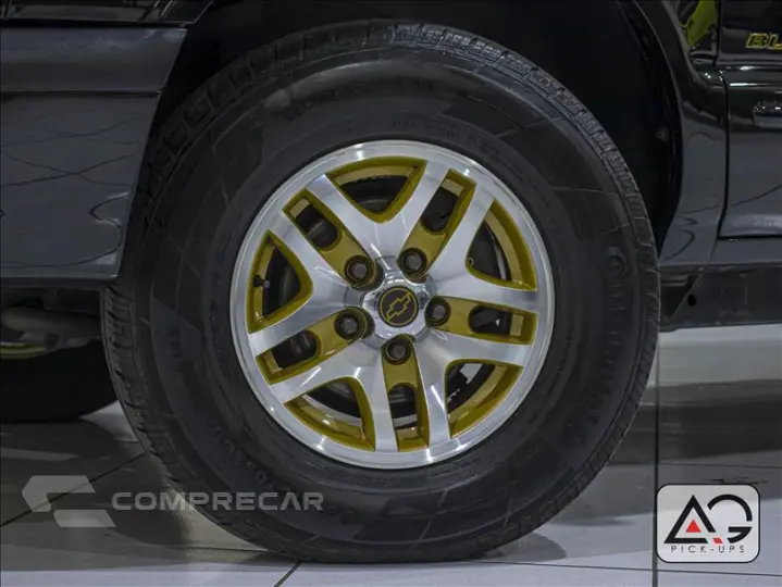 BLAZER 4.3 SFI DLX Executive 4X4 V6 12V