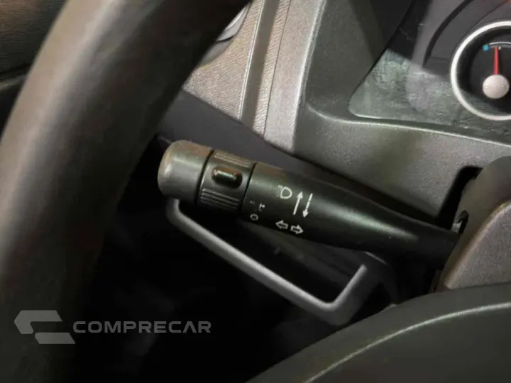 PRISMA 1.4 MPFI MAXX 8V FLEX 4P MANUAL