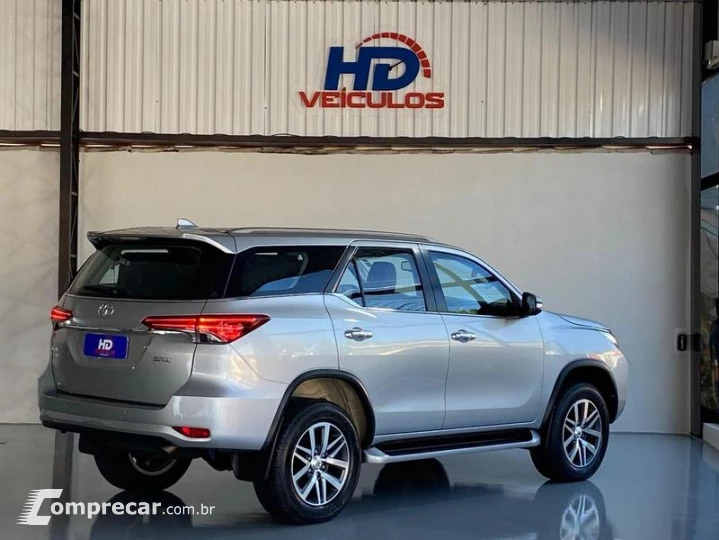 HILUX SWSRXA4FD
