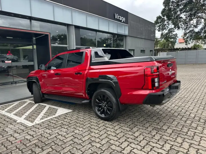 TRITON 2.4 Biturbo CD Katana 4X4