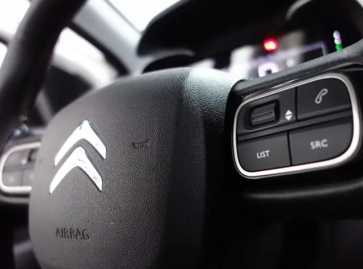 C4 CACTUS - 1.6 THP SHINE PACK EAT6