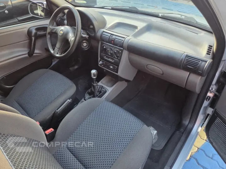 CLASSIC 1.0 MPFI LS 8V FLEX 4P MANUAL