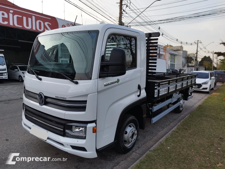 Delivery Express+ 2.8 Diesel + Carroceria