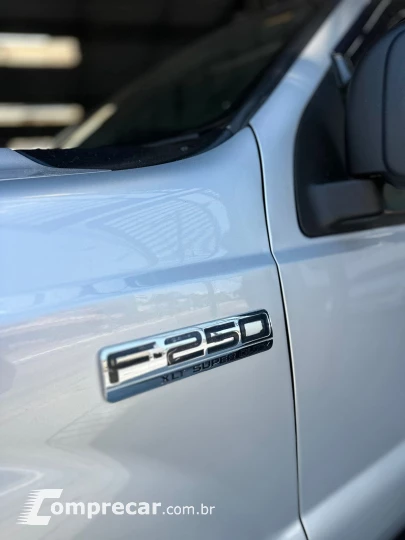 F-250 3.9 XLT MAX Power 4X4 CD