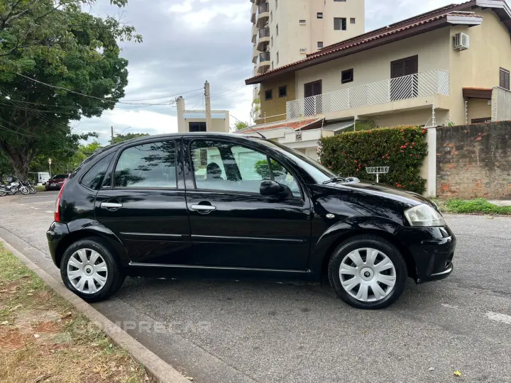 C3 1.4 I Exclusive 8V