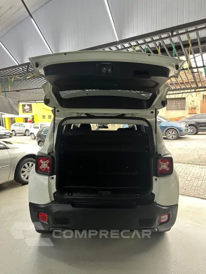 Renegade Sport 1.8 4x2 Flex 16V Aut.