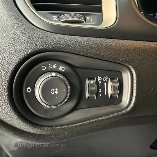 Renegade1.8 Renegade 1.8 4x2 Flex 16V Aut.