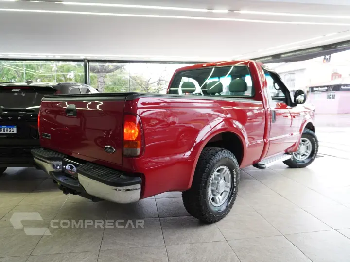 F-250 3.9 XLT 4X2 CS DIESEL 2P MANUAL