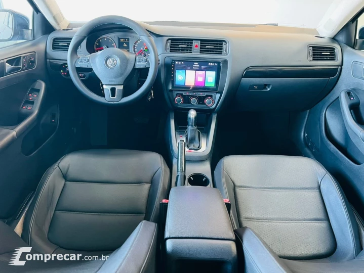 JETTA 2.0 COMFORTLINE 120CV FLEX 4P TIPTRONIC