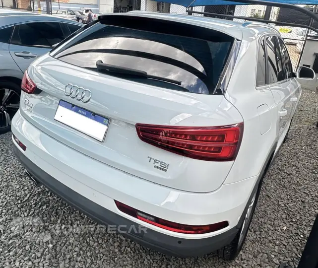Q3 1.4 4P TFSI AMBIENTE S-TRONIC AUTOMÁTICO