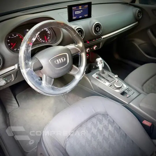 A1 1.4 TFSI Attraction 16V