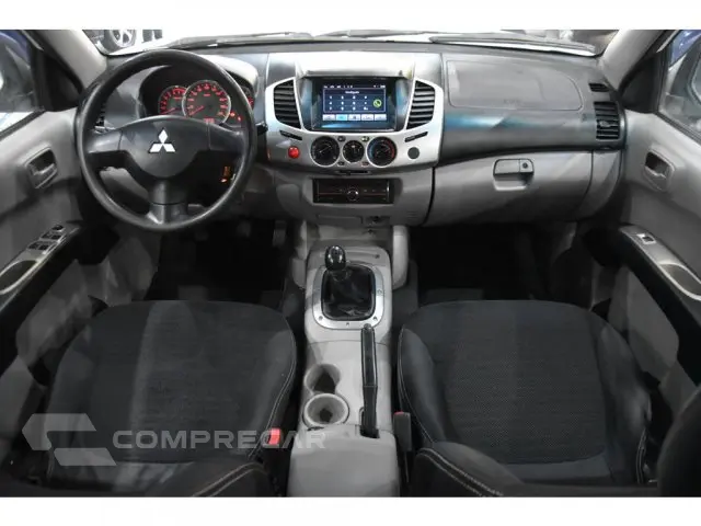 L200 TRITON - 2.4 HLS 4X2 CD 16V 4P MANUAL