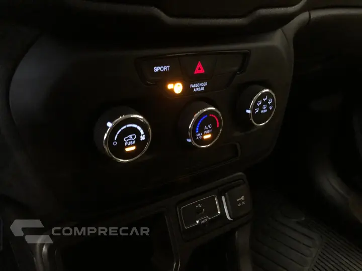 Renegade 1.8 16V Flex Sport 4P Manual
