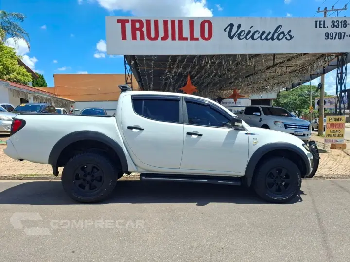 L200 Triton 2.4 Hls 4X2 Cd 16V Flex 4P Manual