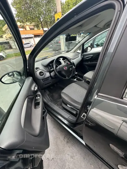 PUNTO 1.6 Essence 16V