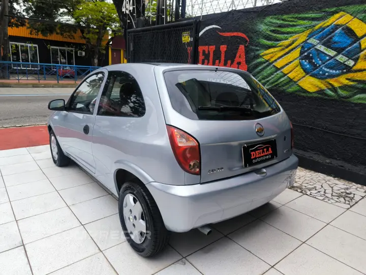 CELTA 1.0 MPFI VHC Spirit 8V