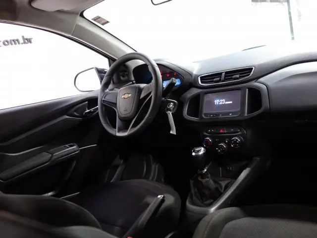 ONIX - 1.4 MPFI LT 8V 4P MANUAL